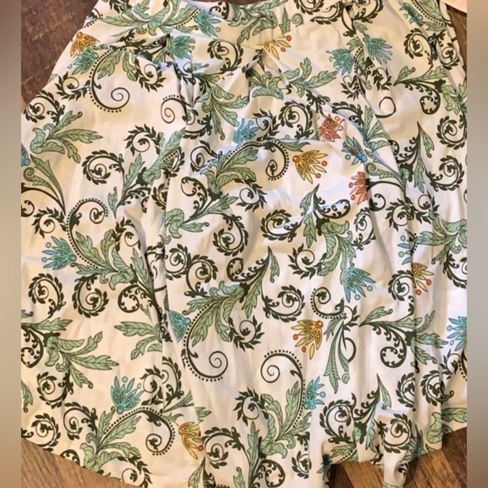 Lularoe xl Madison skirt floral print
